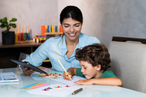 7 dicas de como ajudar no aprendizado dos filhos em casa